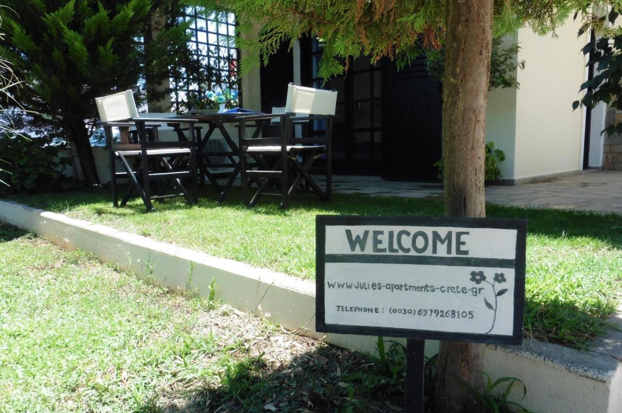 Julies Apartments Kokkini Hani エクステリア 写真